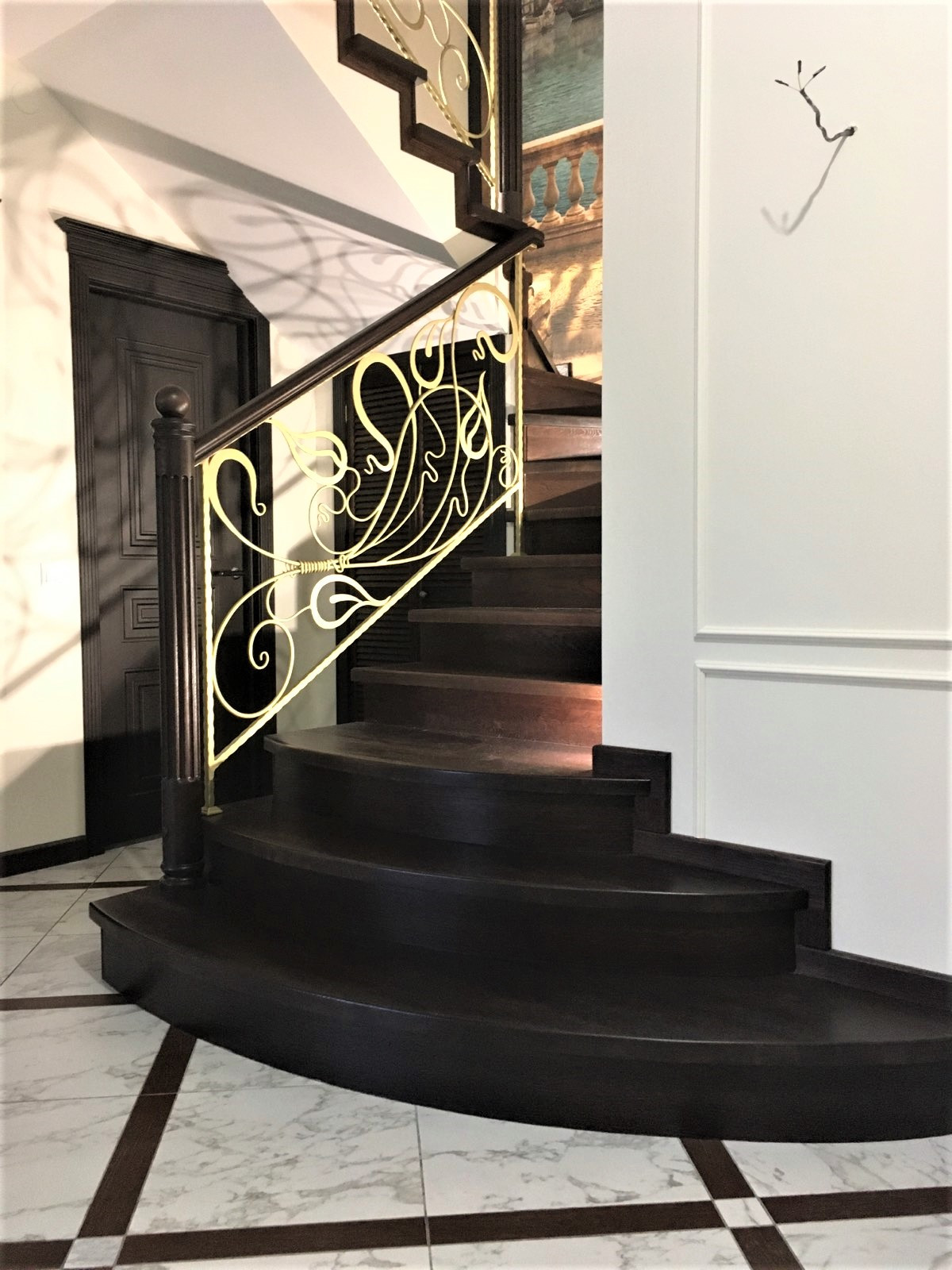 Лестницы из массива