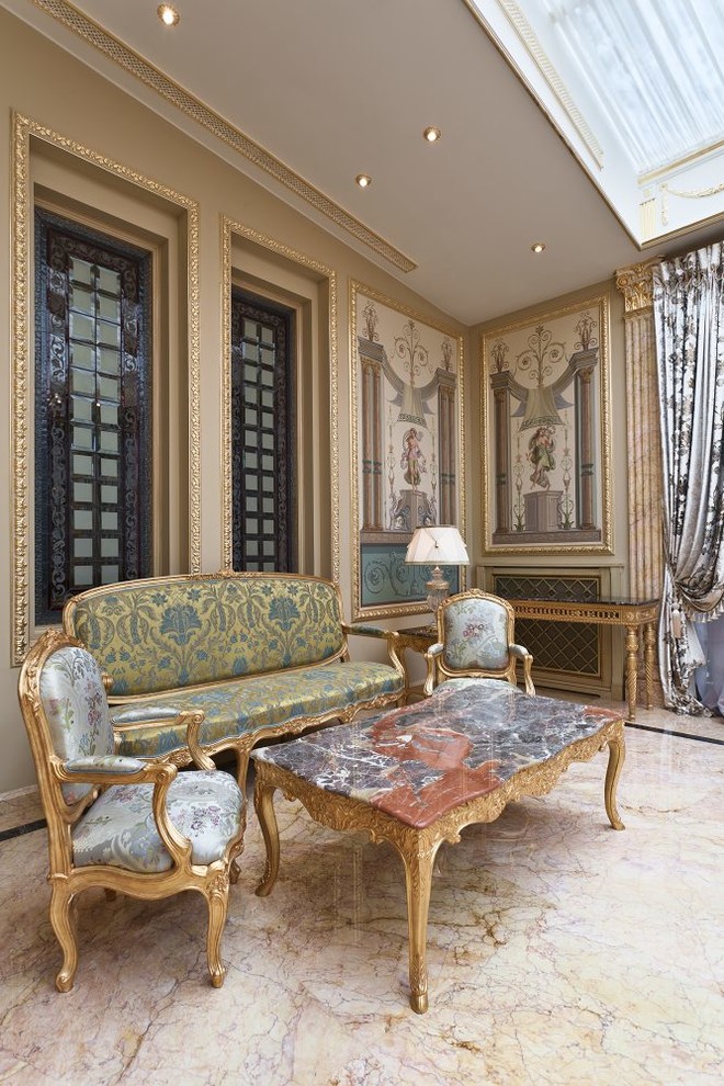 Малая гостиная в Этрусском стиле