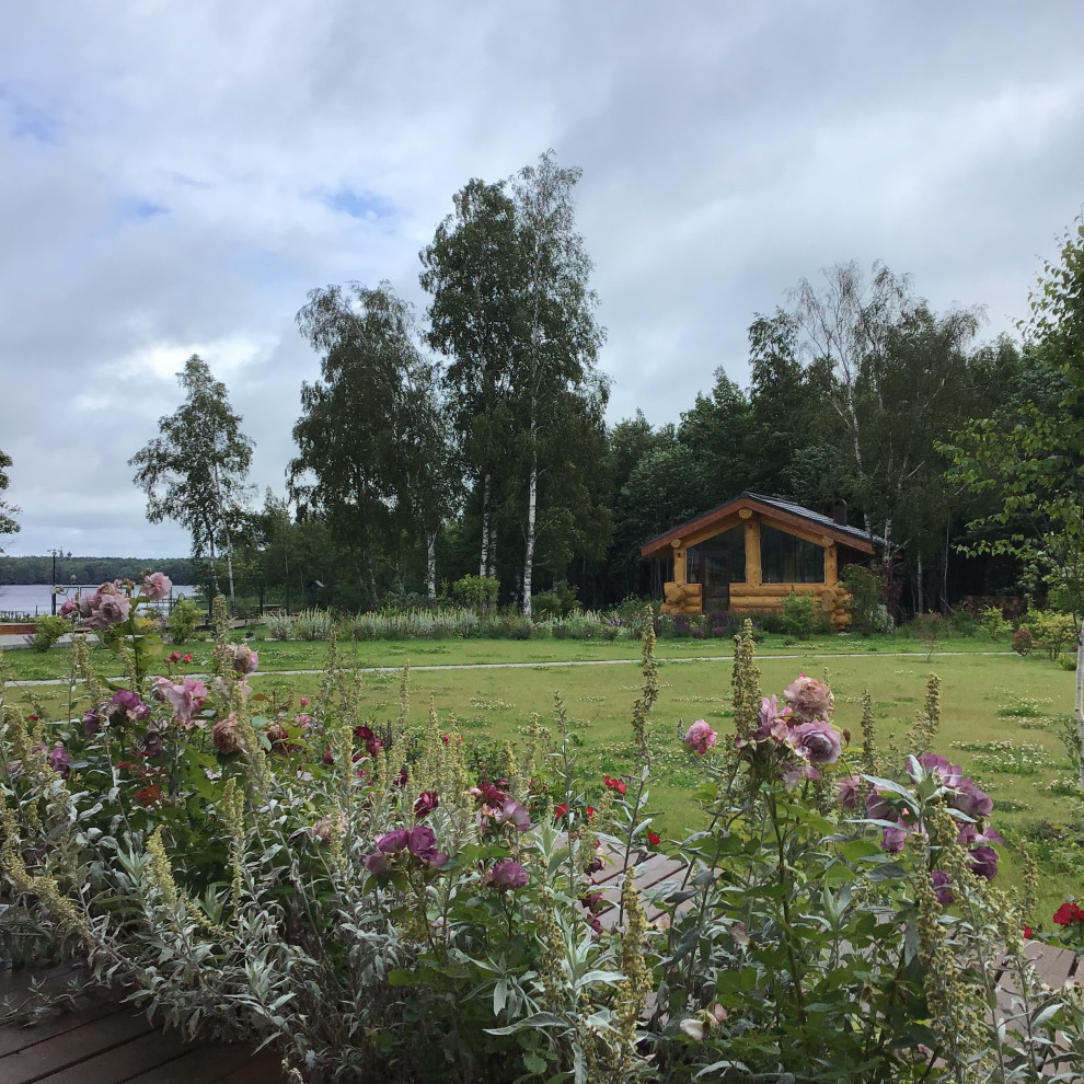 Обложка проекта: Деревенский сад