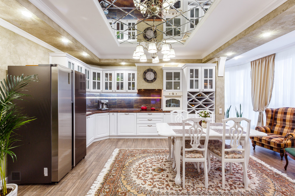 двух комнатная кв с нотками английского стиля. Фото