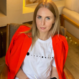 Виктория Ражева