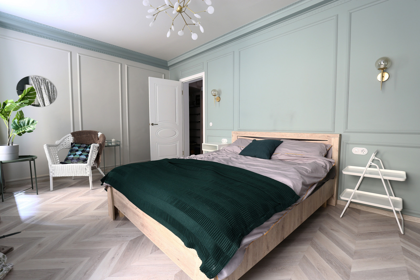 Чёрное и белое