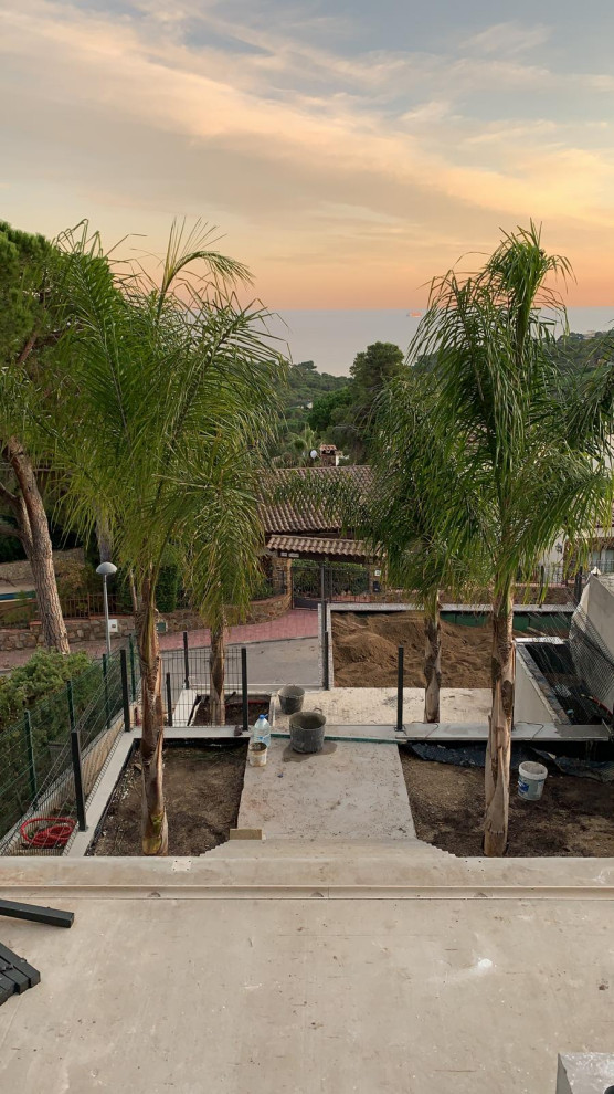 Обложка проекта: Жирона