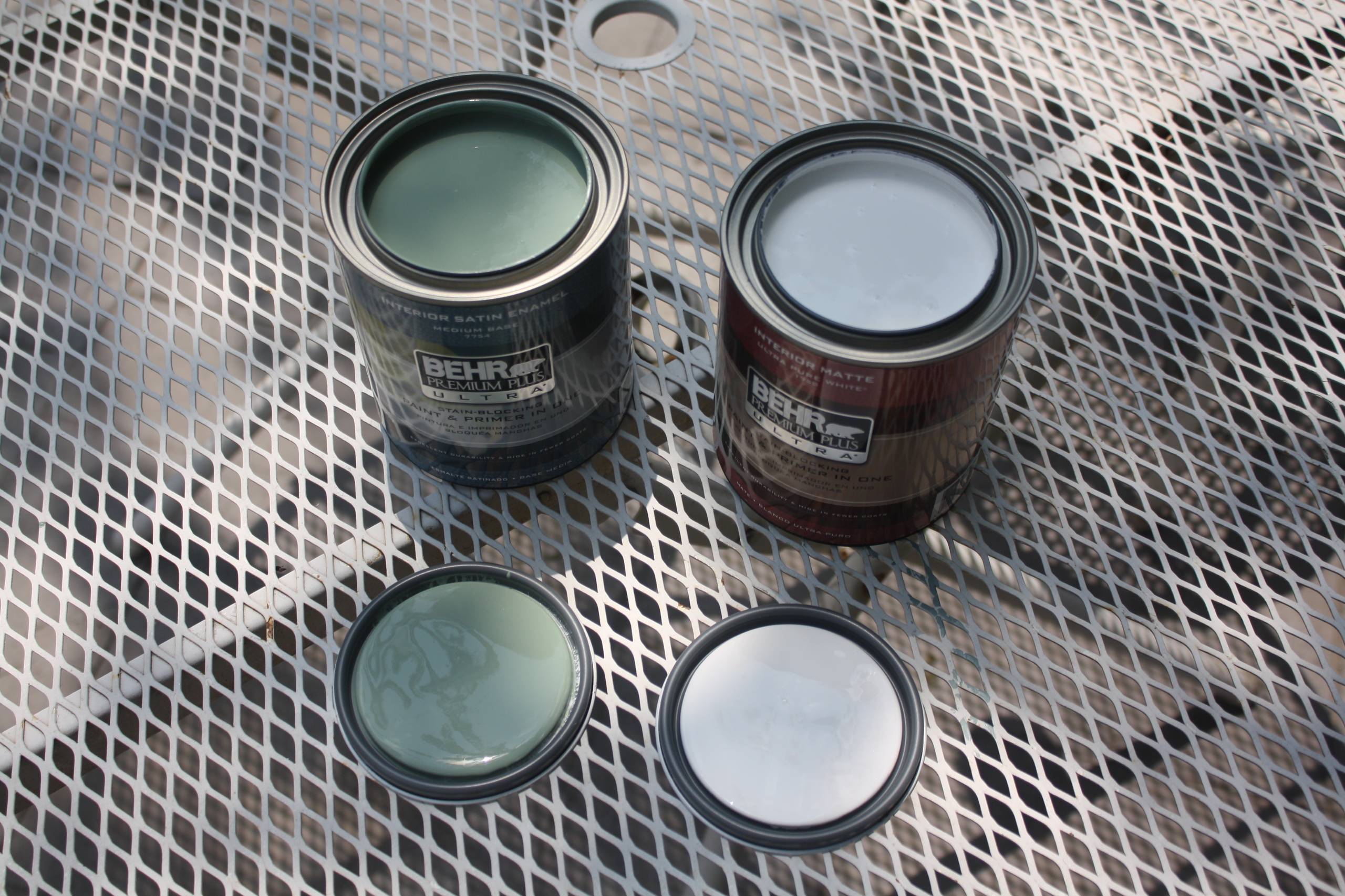 Своими руками: Старый деревянный комод в градиентной окраске