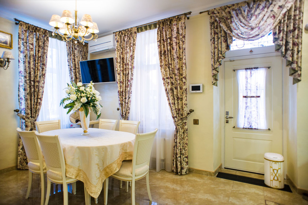 Классический интерьер загородного дома под Минском