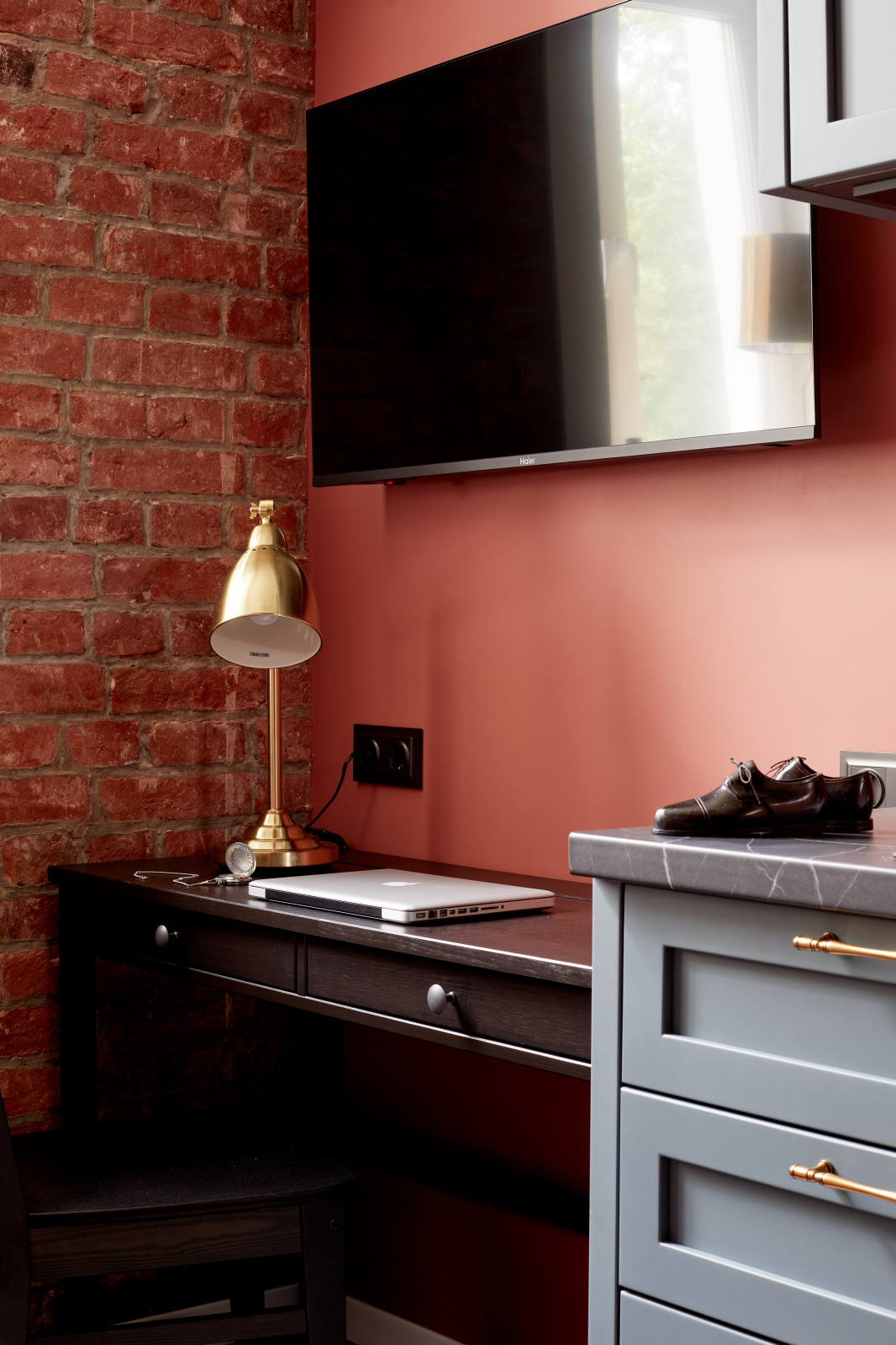 Студия со вторым уровнем