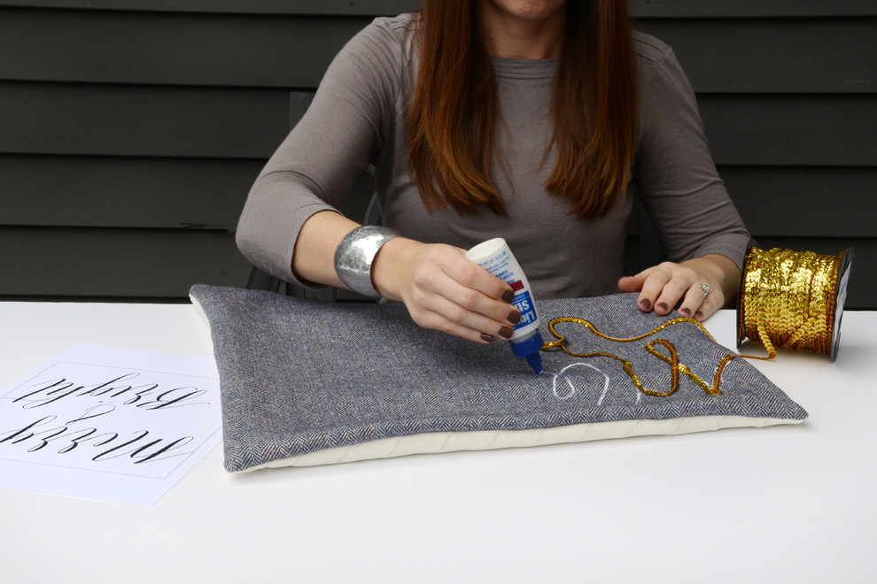 Фотоохота: Декоративные подушки на диван своими руками