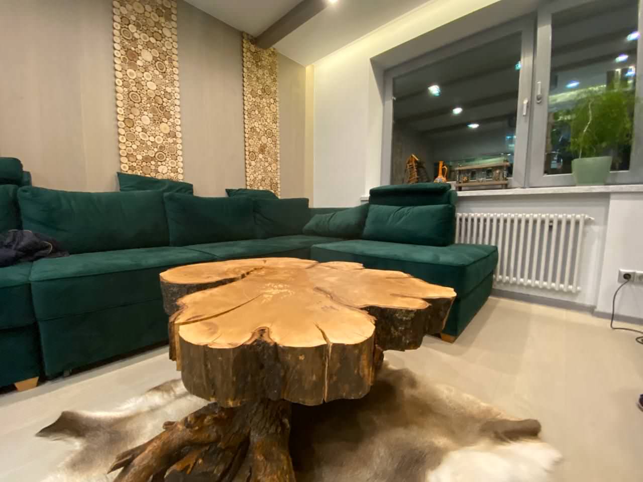 Обложка проекта: Журнальный стол из спила бука "Nature"