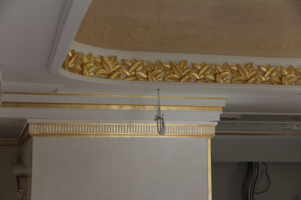 Позолота лепного декора