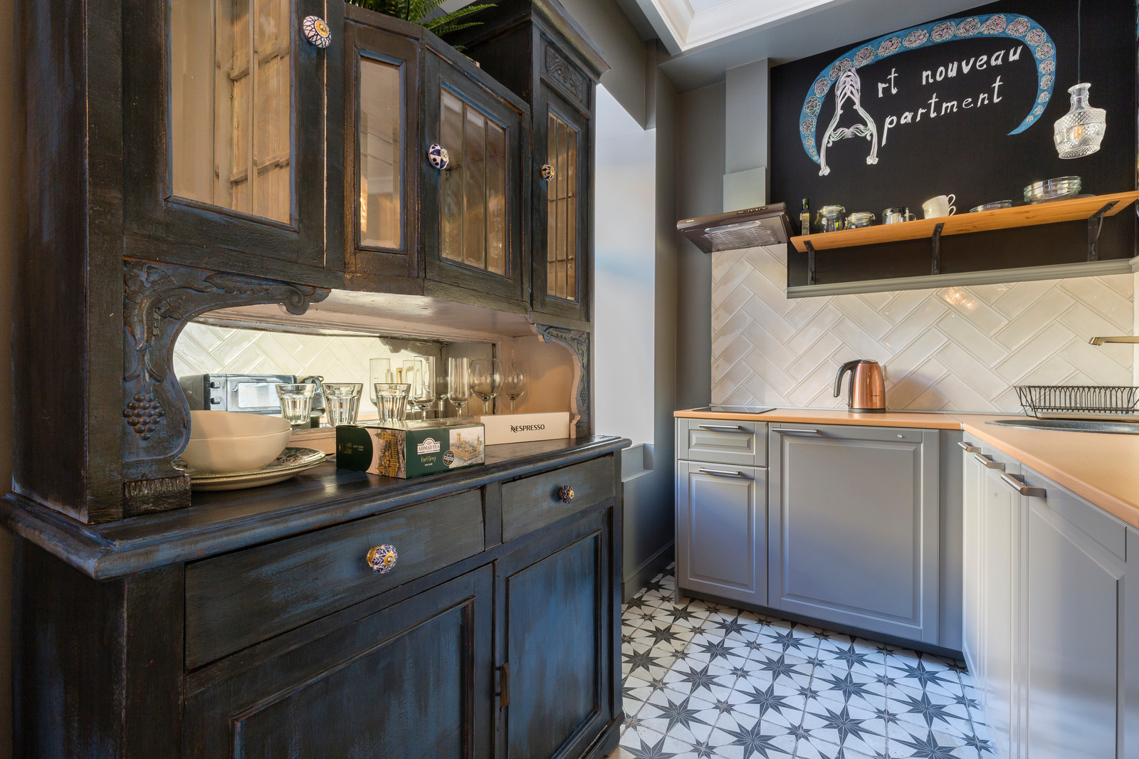 Art nouveau apartment