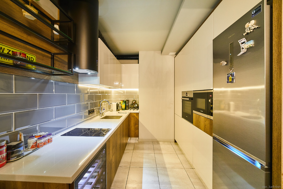 Холостяцкая Студия