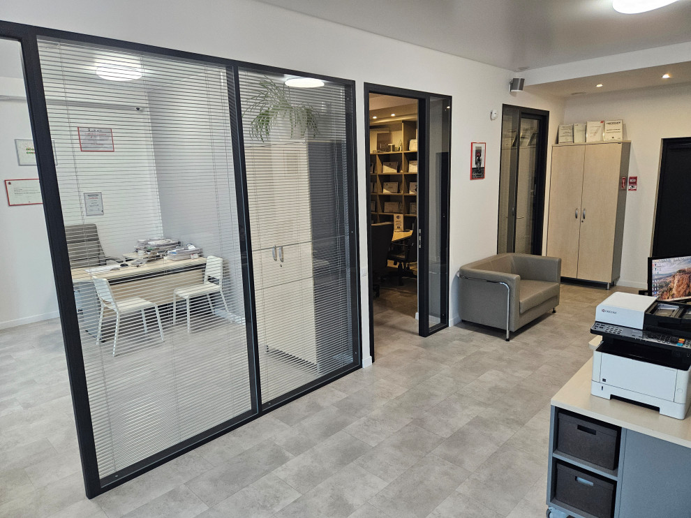 Обложка проекта: Офис в Петербурге с видом на Неву