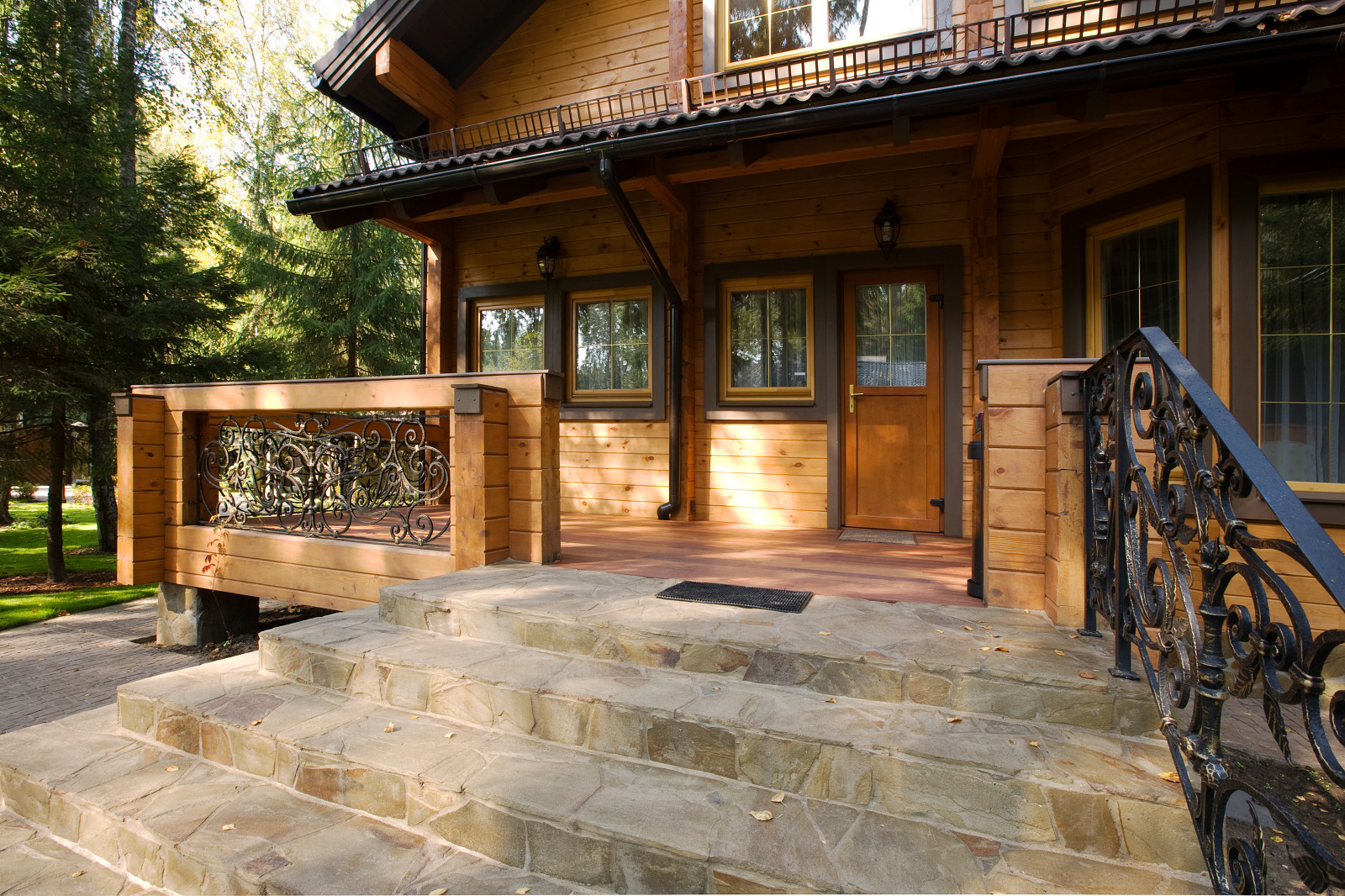 Терраса и дом