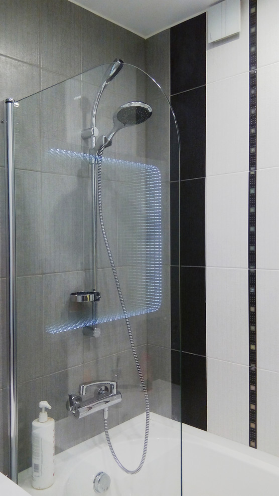 Ванна и душевая зона