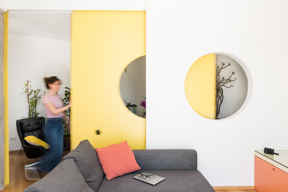 Houzz Италия: Квартира с иллюминатором и большой террасой