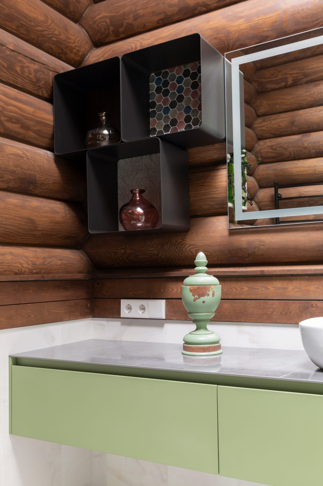 Дом в Подмосковье. Публикация в Minfo2003