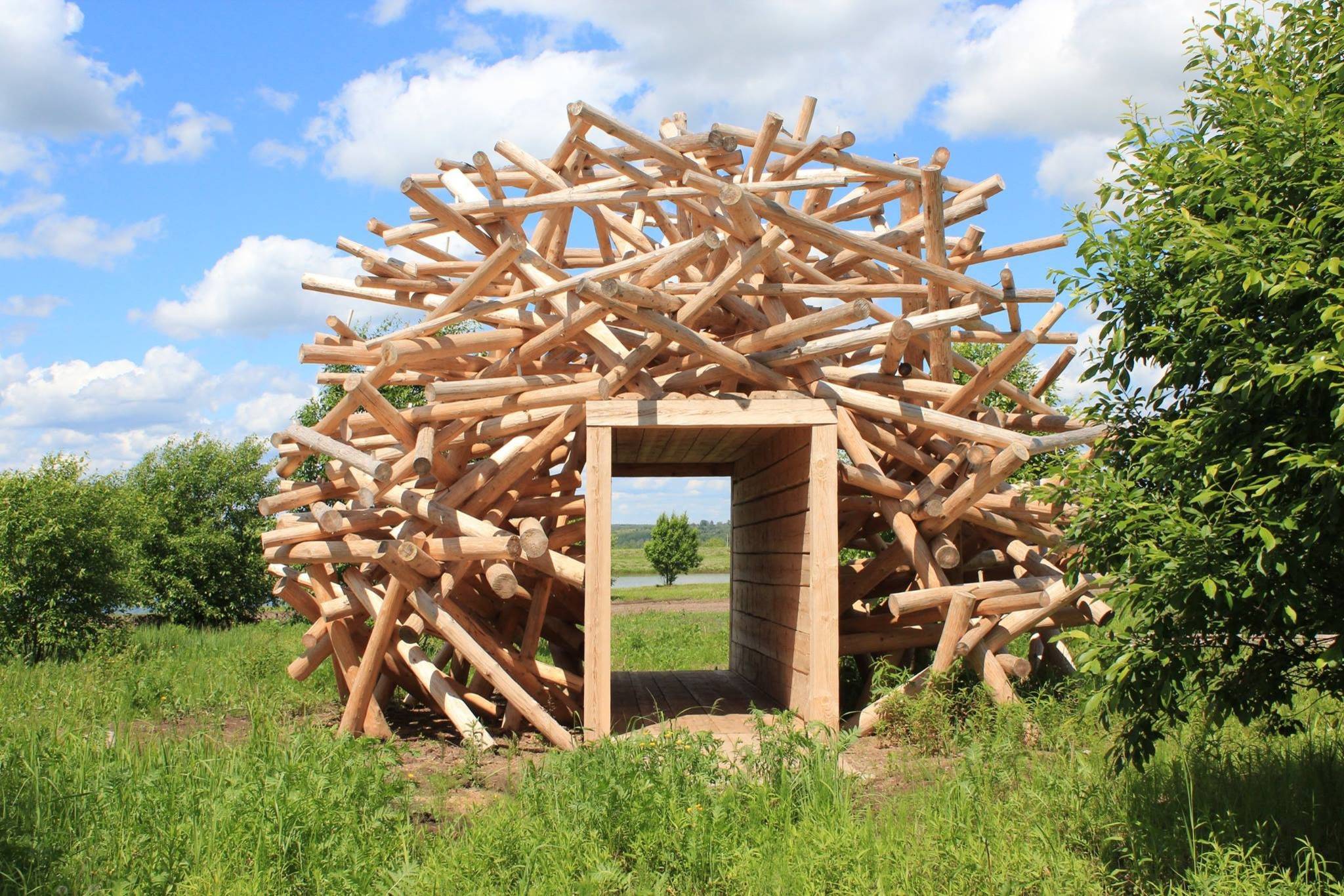 Портрет: Гостиница-теплица и архитектурные «чудеса» парка «Ясно Поле»