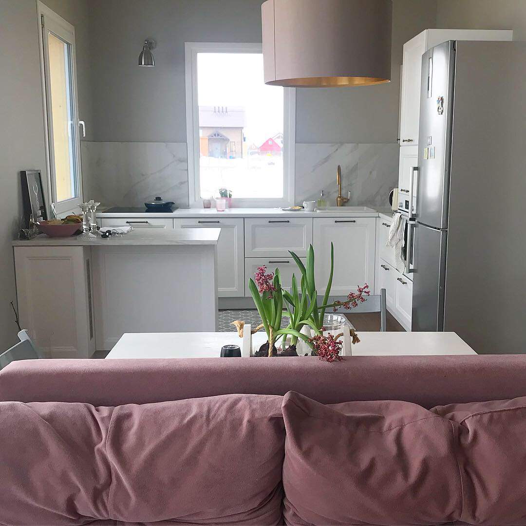 Фоновое изображение профиля Оксана Миронова