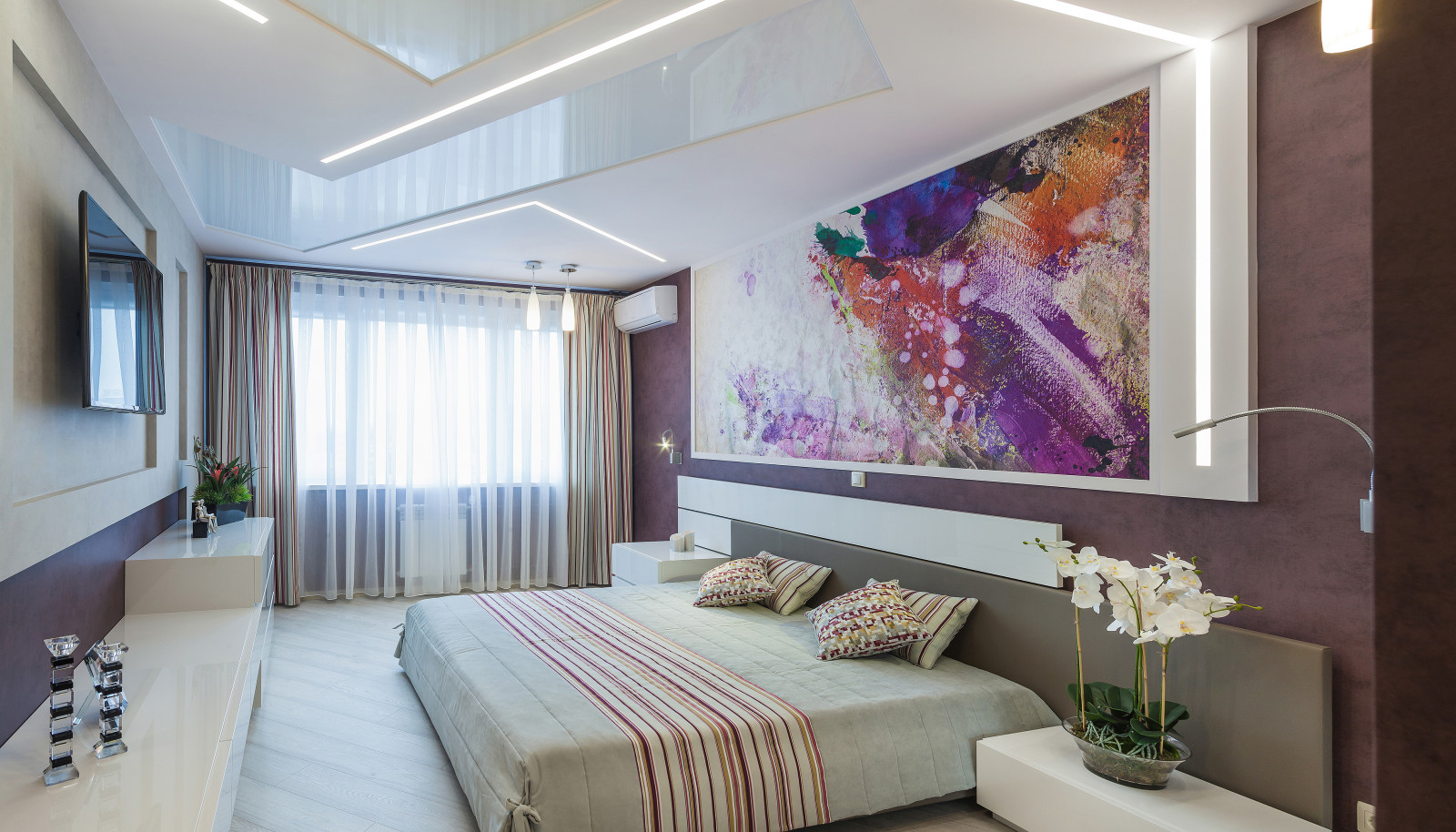 Современная квартира в светлых тонах