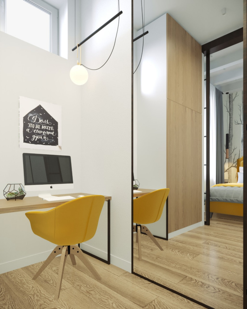 Сталинка с горчичным потолком