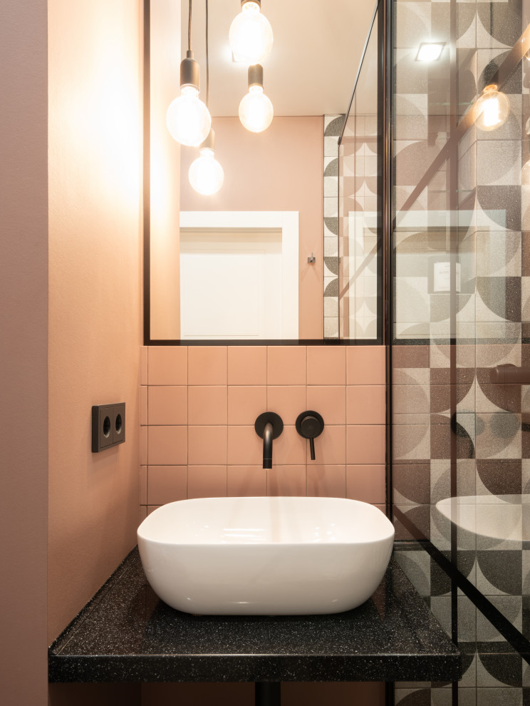 Дом на Набережной