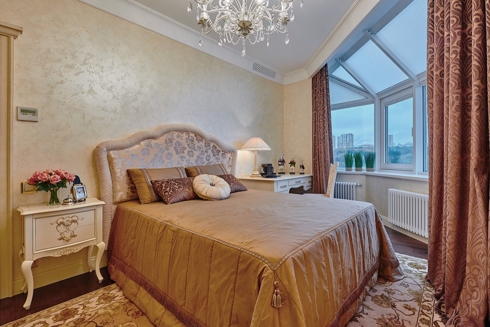 Сливки общества (4-х комн. квартира в ЖК "Золотые ключи")