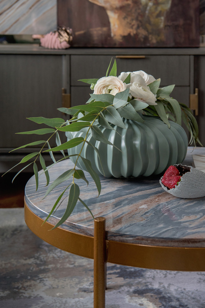 Обложка проекта: Гостиная в ЖК Донской Олимп. Дизайнер Алена Власова