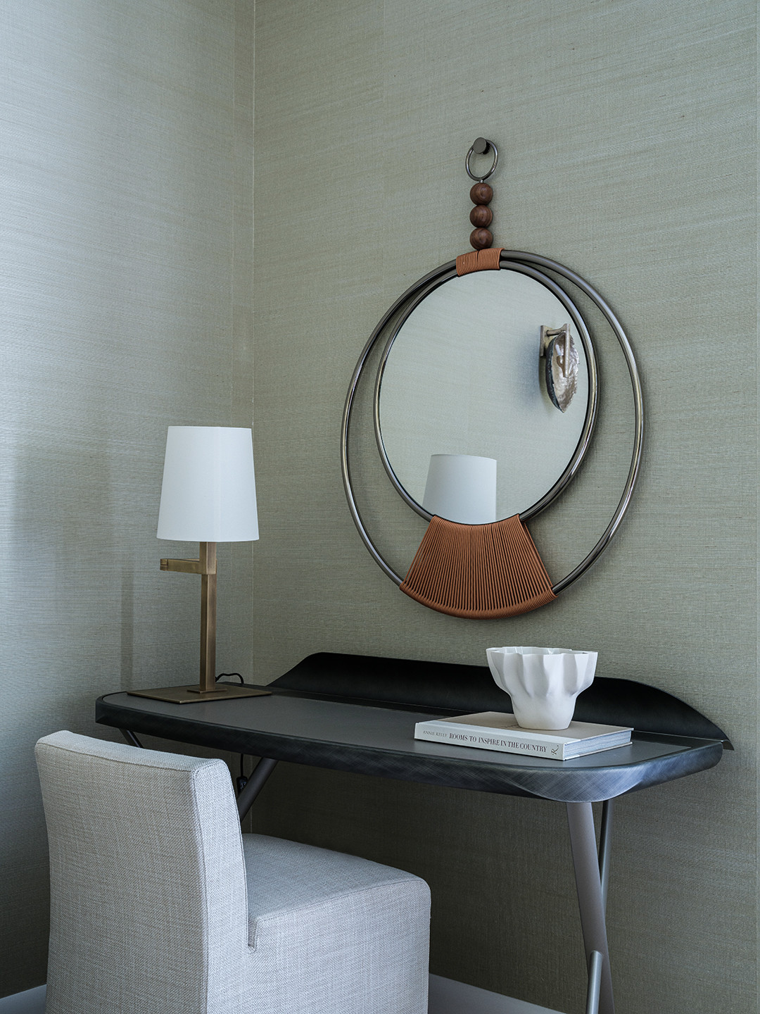 Двухкомнатные апартаменты в премиальном комплексе в Сочи