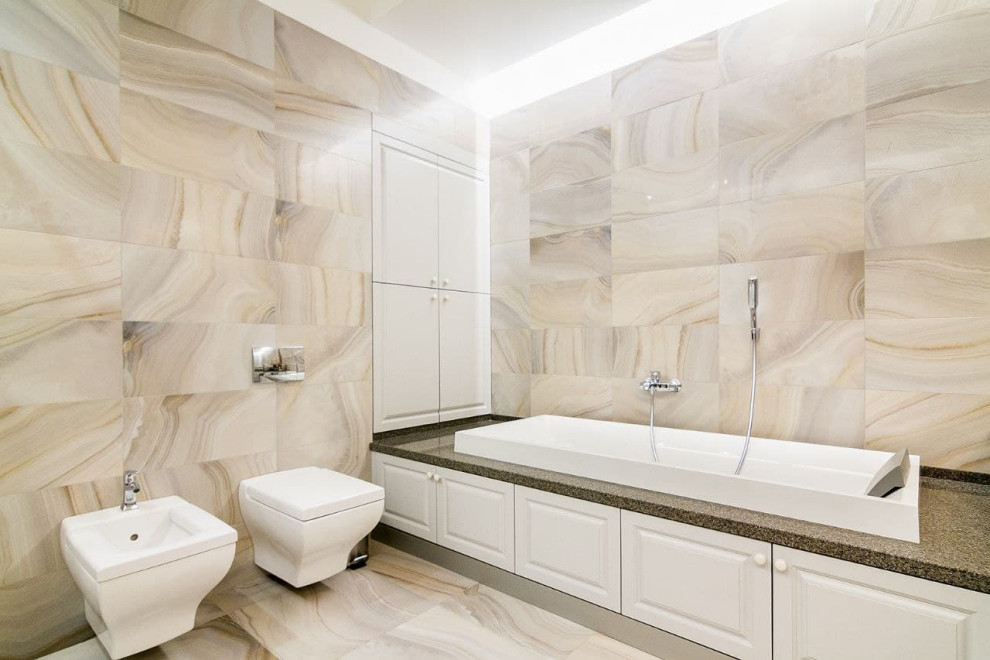 Мебель в ванную комнату с экраном под ванну