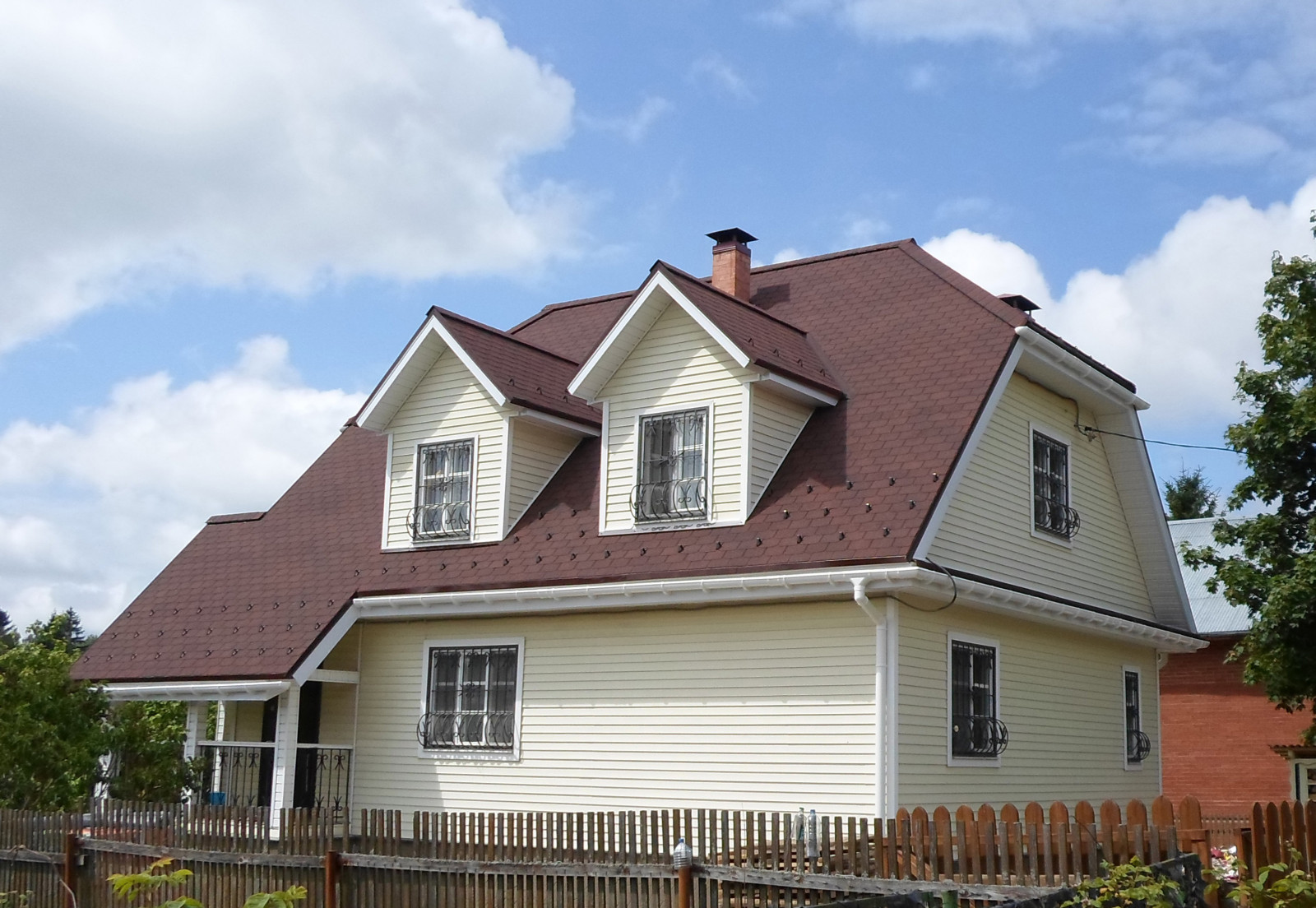 Фасады домов с материалами Docke