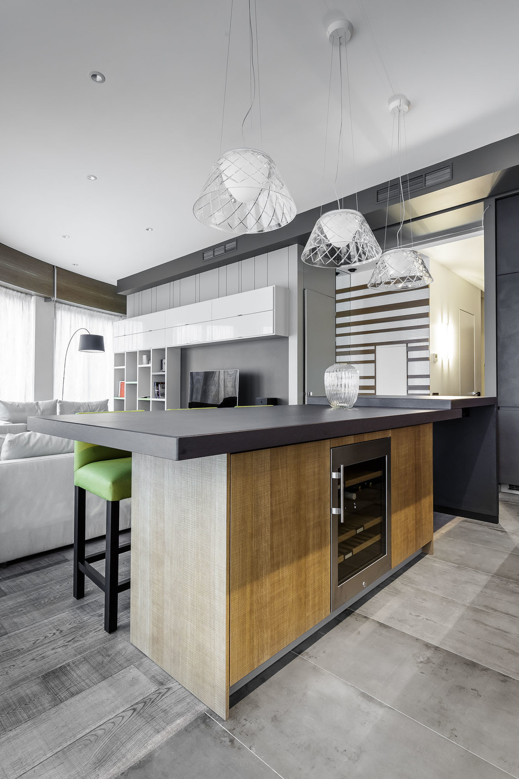 Реализованные нами проекты - кухня LEICHT Timber-C | Concrete-C | IOS-C