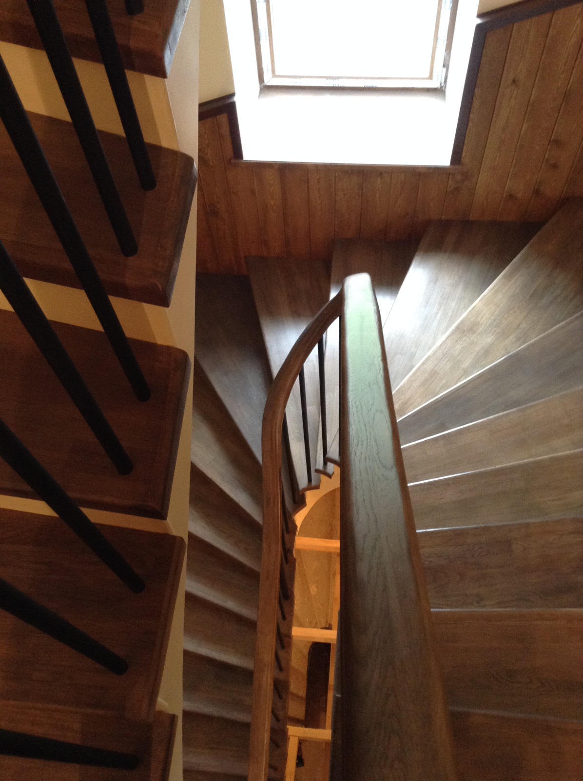 ОТДЕЛКА бетонной лестницы с металлическими трубками