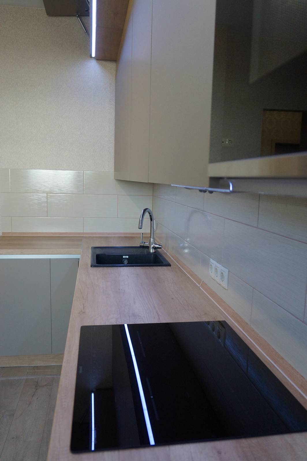 Кухня в стиле модерн 2, г. Новосибирск, ул. Троллейная 21