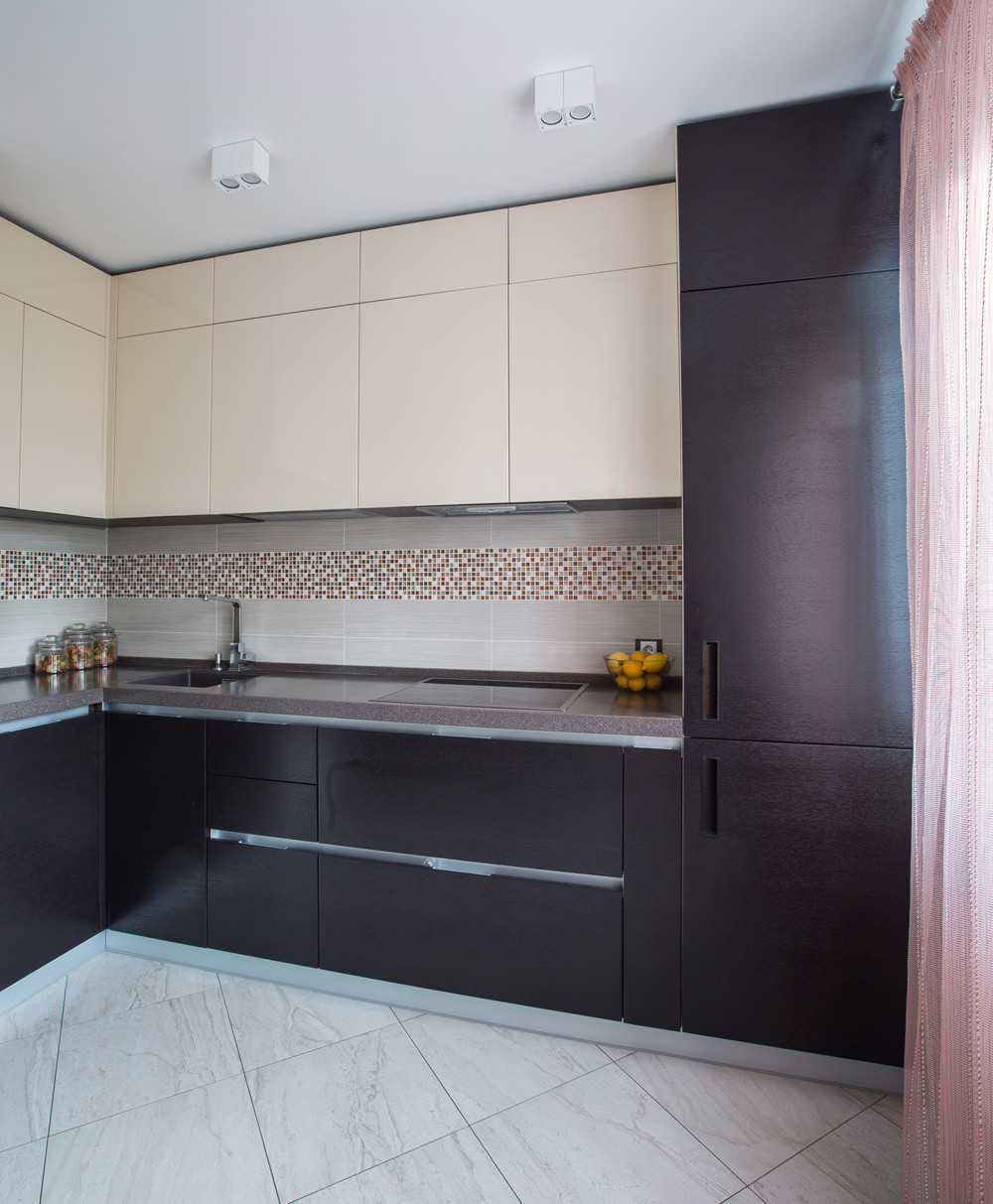 Трехкомнатная квартира в доме серии П-44 Т