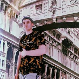 Никита Раскольников