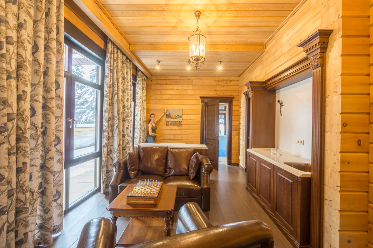 Дом из кедра