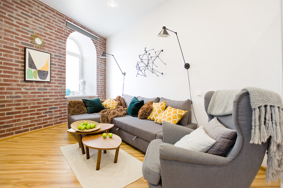 Светлая квартира-студия