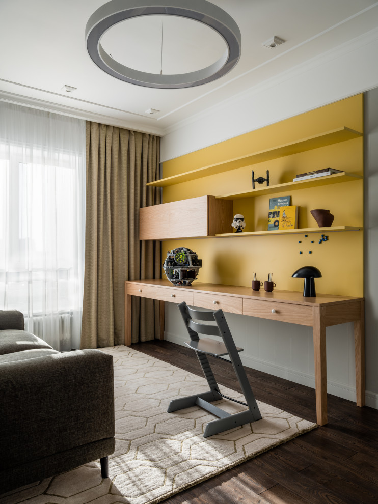 Светлая квартира для ценителей искусства в Москве 120 кв.м.