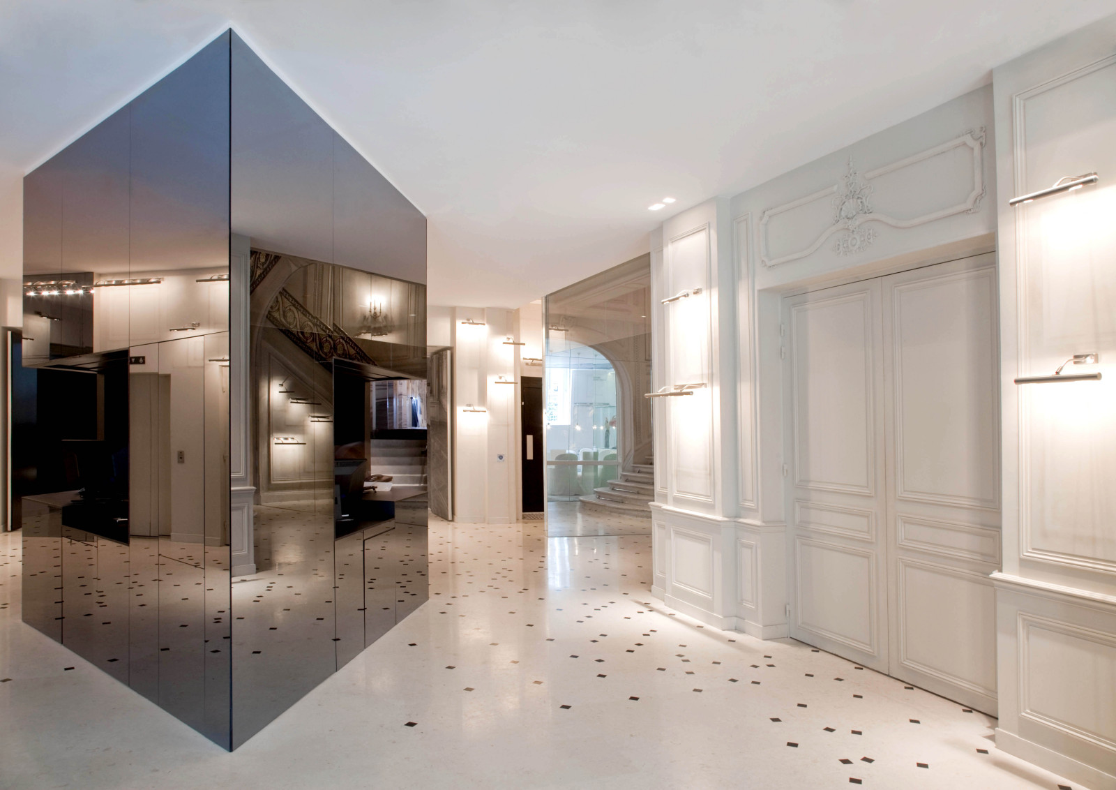 La Maison Champs-Elysees