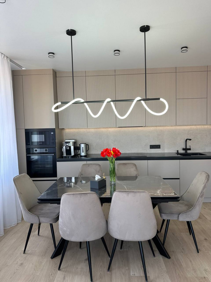 Обложка проекта: Ремонт 3-х комнатной квартиры в ЖК Суворовский