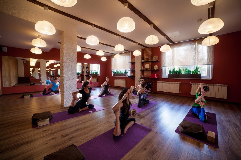 Дизайн студии Йоги и массажа Мяtа