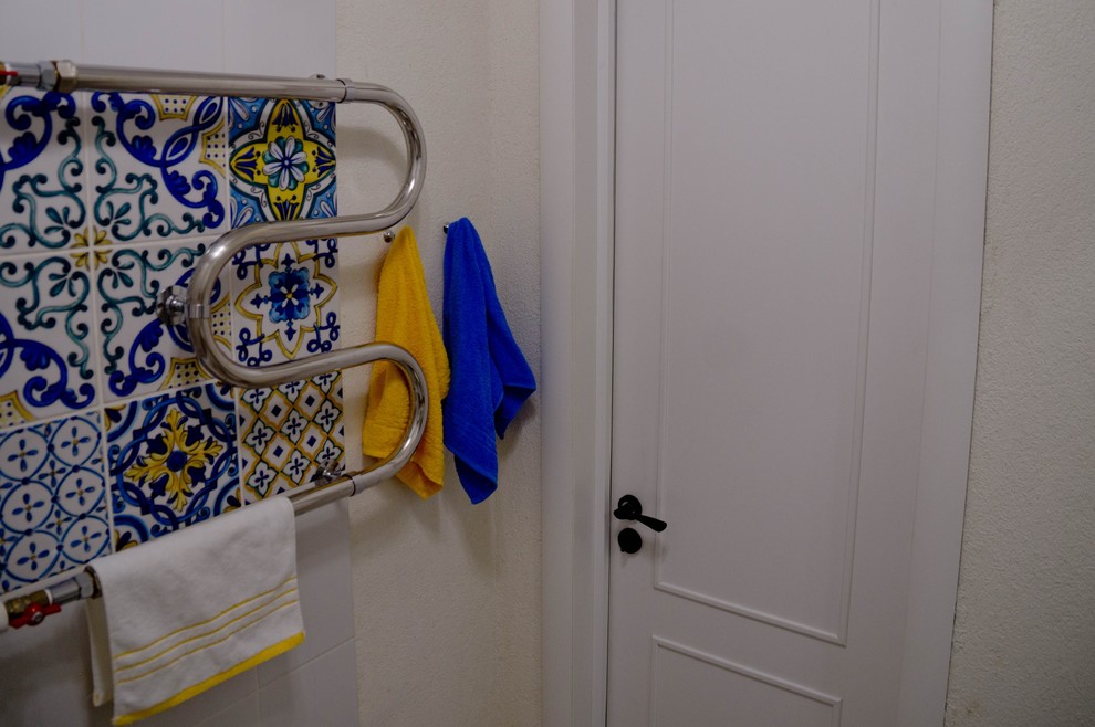 Обложка проекта: Яркий санузел в хрущевке