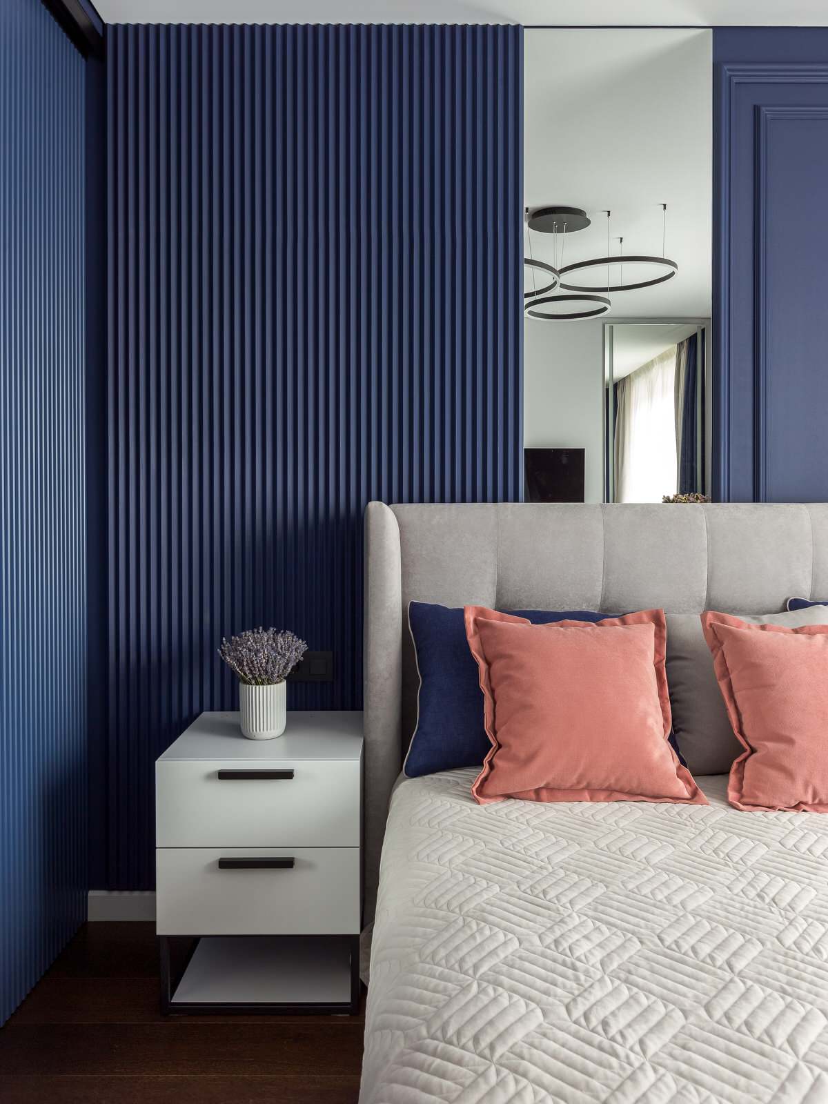 Синий, синий иней... на Ленинском (фото)