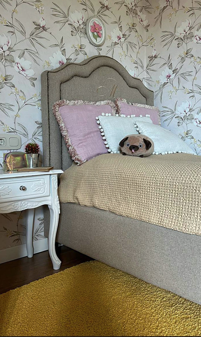 Реновация интерьера дома для семьи с тремя детьми.