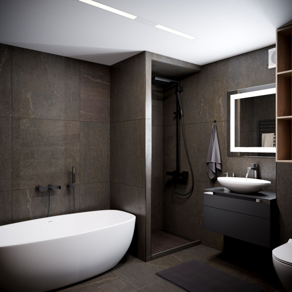 Небольшая квартира в центре города.