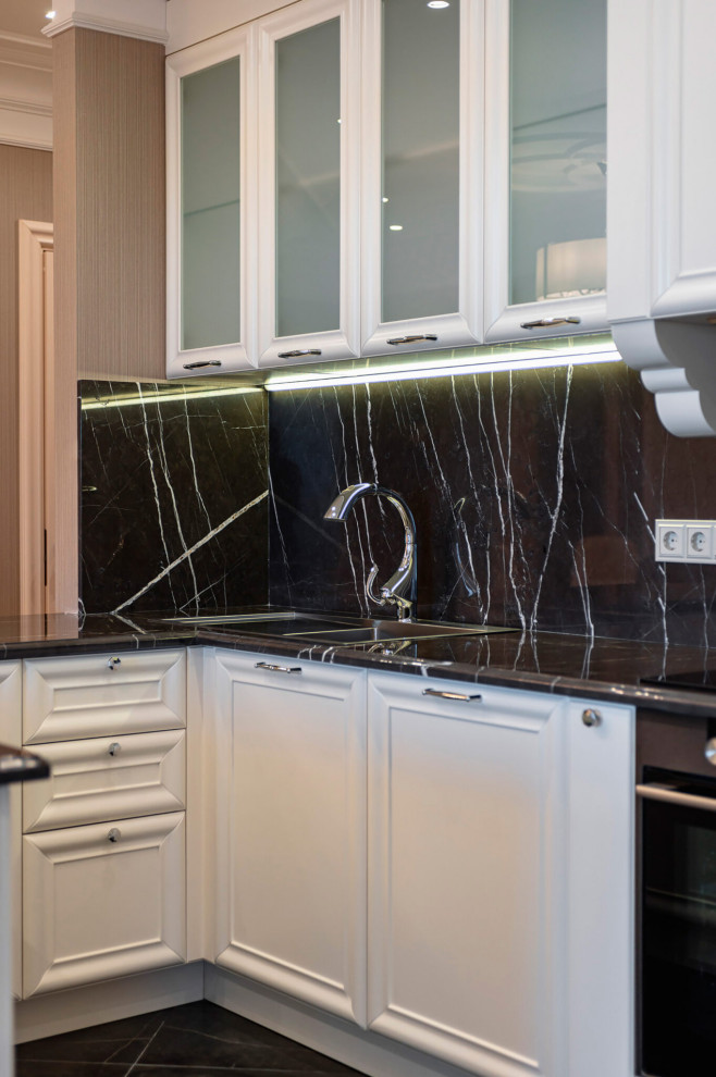 ЖК ЗАЗЕРКАЛЬЕ 408