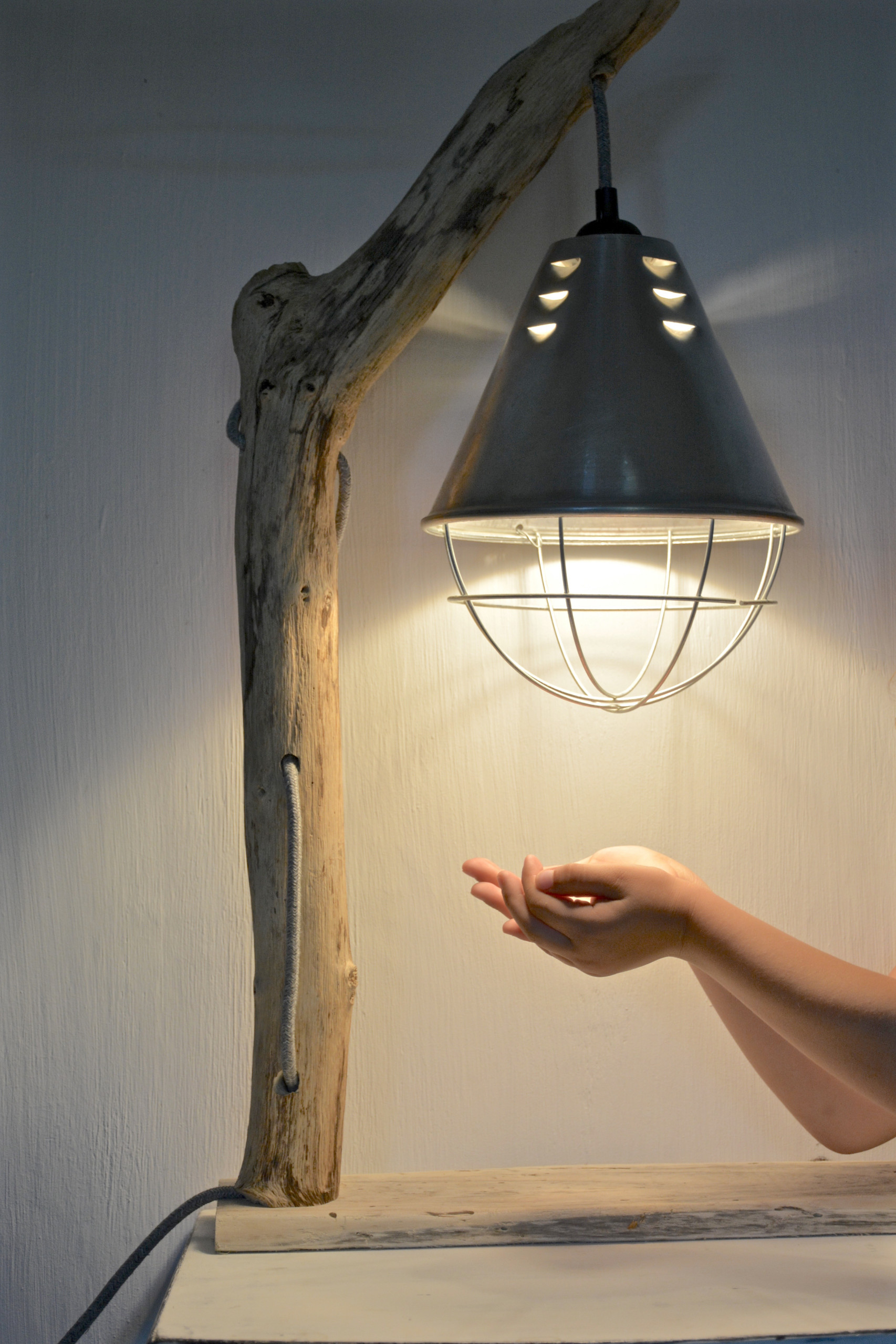 DIY: Лампа из плавуна своими руками