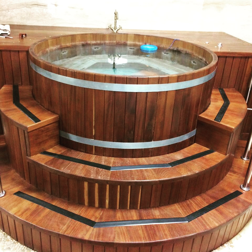 Обложка проекта: Купель с подиумом