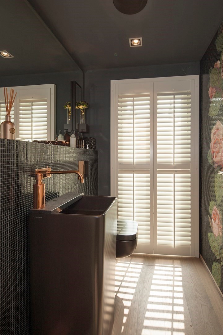 Обложка проекта: Деревянные ставни (шаттерсы) JASNO