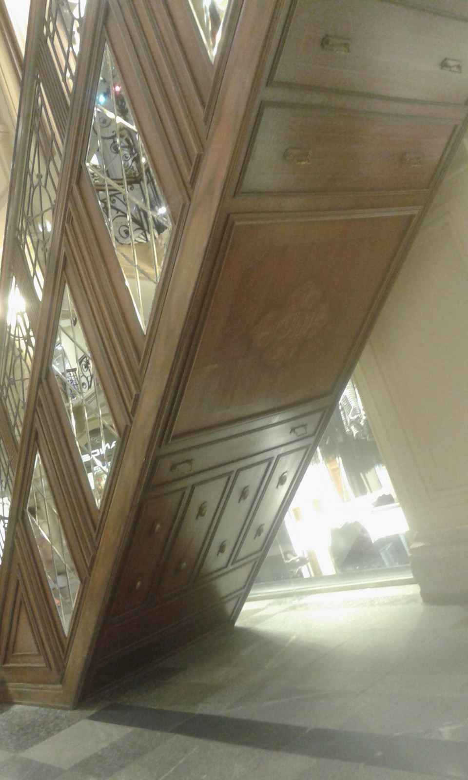 Производство из ценных пород древесины